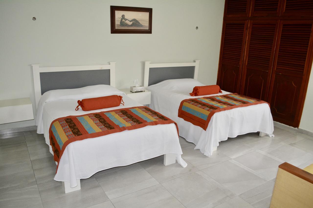 Suites Sanrey Puerto Morelos Eksteriør billede